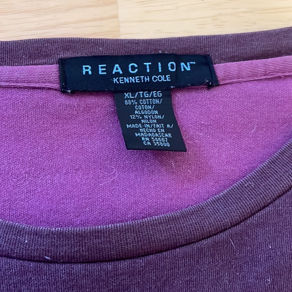 Sweat shirt by Kenneth Cole - Picture 2 of 3